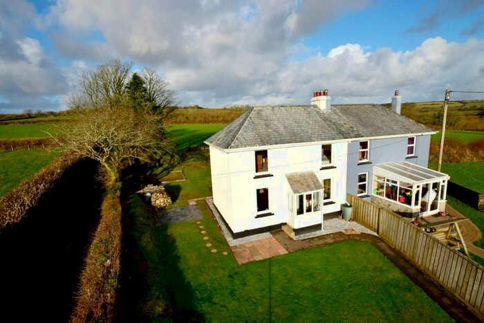 2 Bedroom Property For Sale In Lower Thorne, Warleggan, Bodmin, PL30