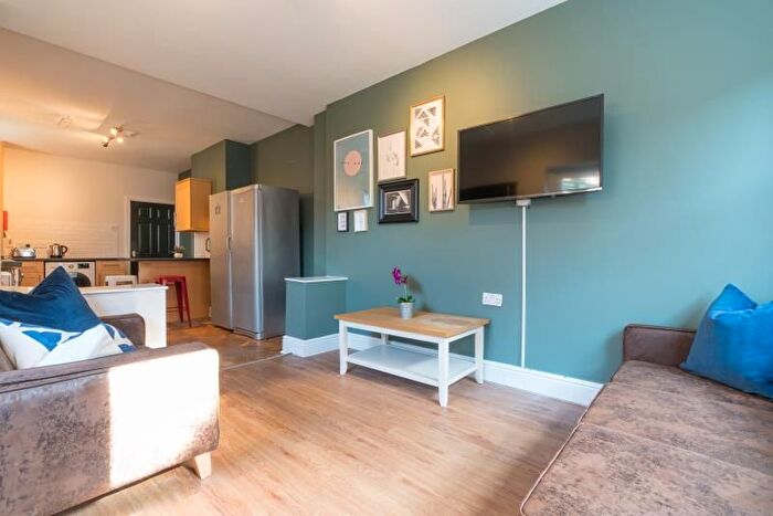 7 Bedroom Terraced House To Rent In Green Road, Portsmouth, PO5