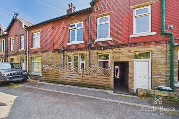 3 Bedroom Terraced House For Sale In Grange Cottages, Marsden, Huddersfield, West Yorkshire, HD7