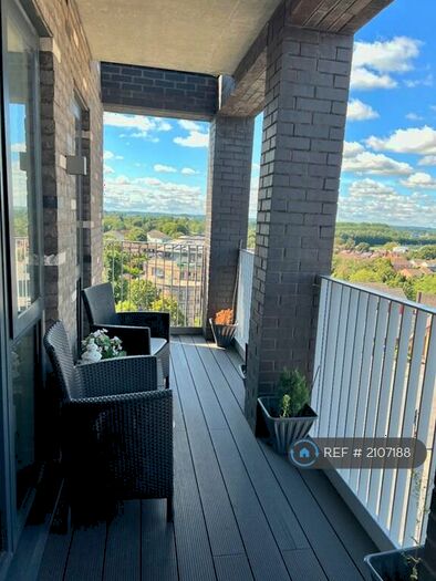 2 Bedroom Flat To Rent In Crossways, Slough, SL1