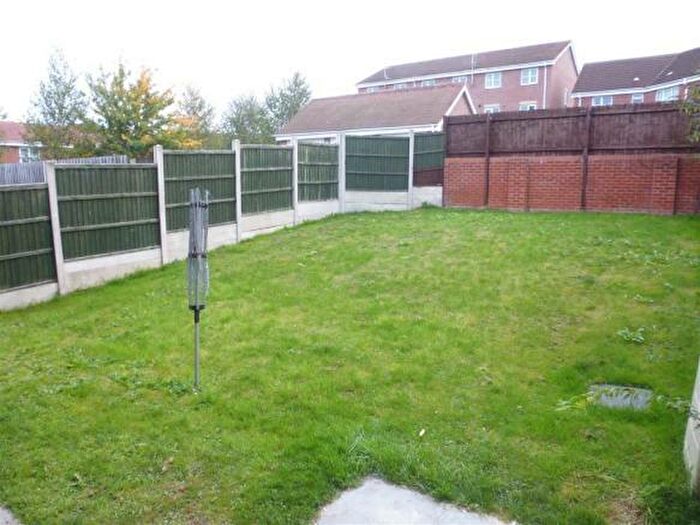 2 Bedroom Apartment To Rent In Youngs Ave, Fernwood, Newark, Nottinghamshire, NG24