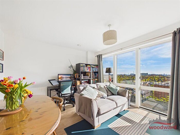 1 Bedroom Flat For Sale In Lyon Road, Harrow, HA1