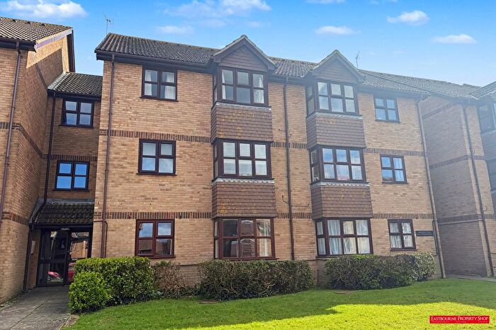 1 Bedroom Flat For Sale In Snowdon Close, Eastbourne, BN23