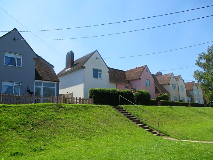 3 Bedroom Semi-Detached House To Rent In Panfield Lane, Braintree, Essex, CM7