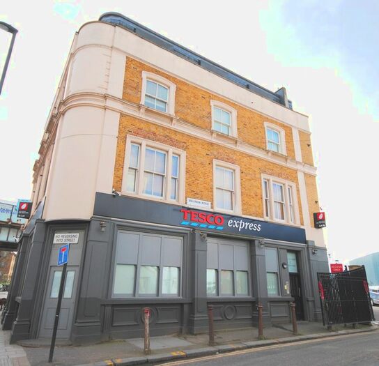 1 Bedroom Flat To Rent In Belinda Road, London, SW9