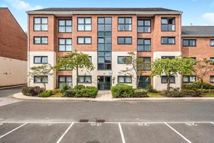 2 Bedroom Flat To Rent In Lowbridge Court, Liverpool, L19