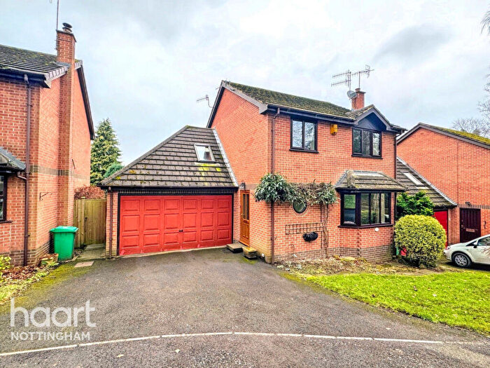 4 Bedroom Detached House For Sale In Elm Bank Drive, Nottingham, NG3
