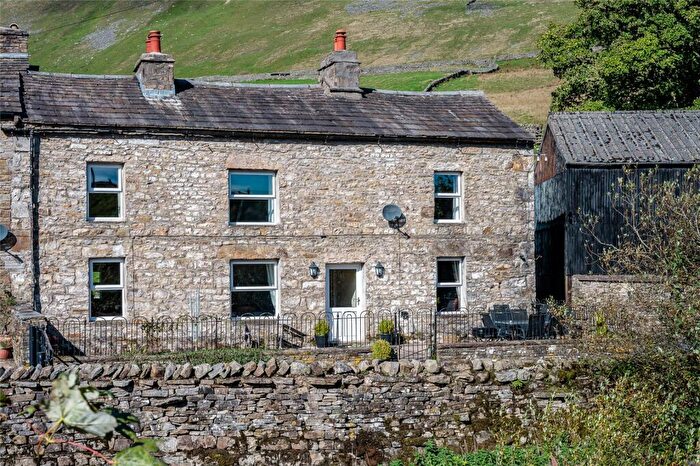 4 Bedroom Semi-Detached House For Sale In Hawes, North Yorkshire, DL8