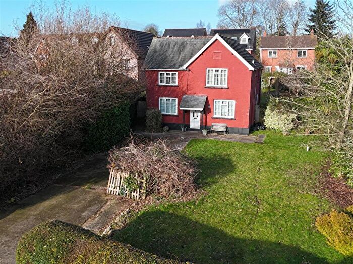 3 Bedroom Detached House For Sale In Lawrence Crescent, Caerwent, Caldicot, NP26