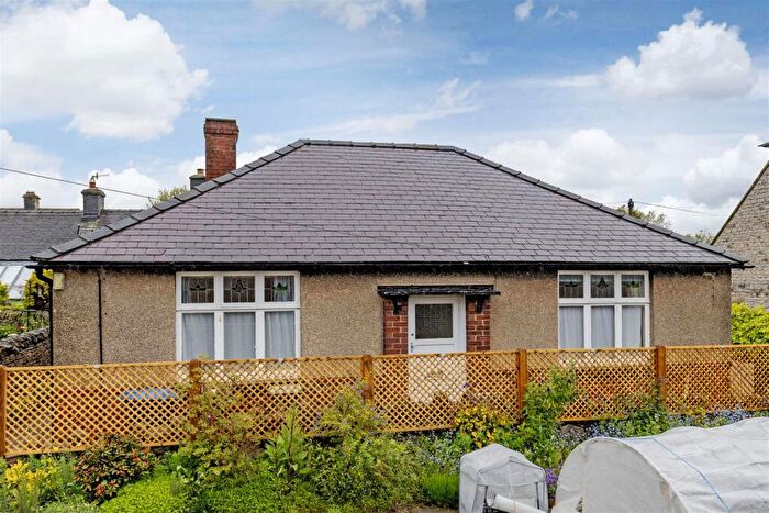 2 Bedroom Detached Bungalow For Sale In New Road, Youlgrave, Bakewell, DE45