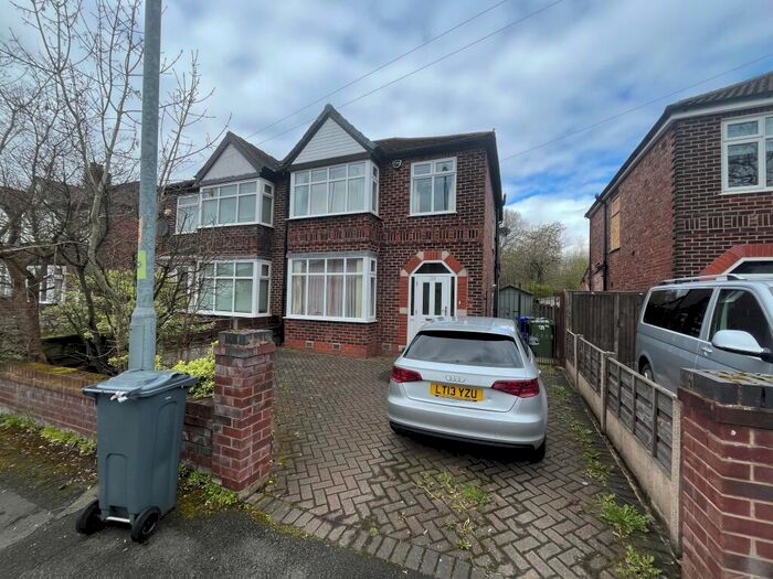 3 Bedroom House To Rent In Fog Lane, Didsbury, M20
