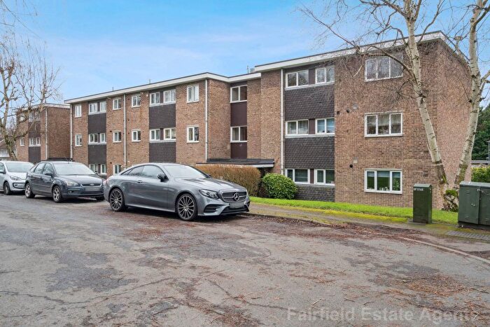 1 Bedroom Flat For Sale In Prestwood, Upper Hitch, Carpenders Park, WD19