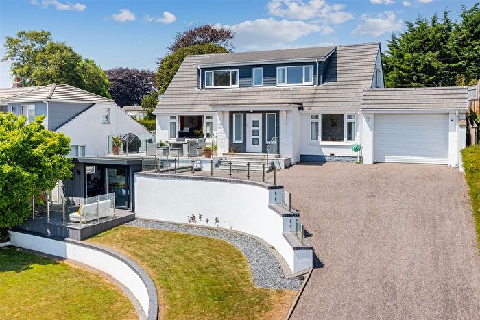 4 Bedroom Bungalow For Sale In Dartmouth Road, Paignton, TQ4