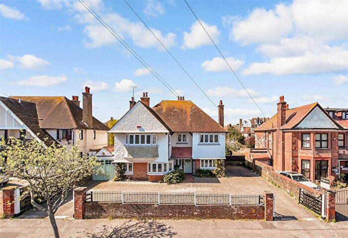 5 Bedroom Detached House For Sale In Devonshire Gardens, Margate, Kent, CT9