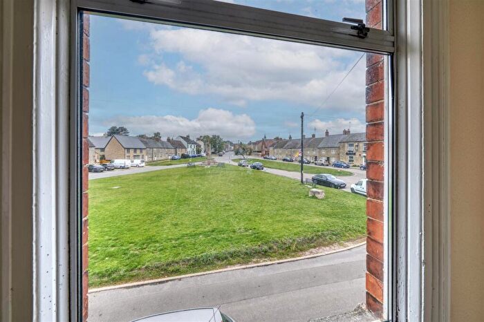 3 Bedroom Terraced House For Sale In The Green, Woodford, NN14