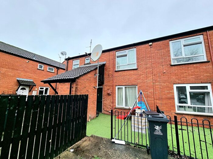 2 Bedroom Flat For Sale In Daviot Street, Cardiff, CF24