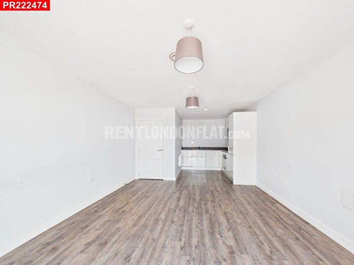 1 Bedroom Flat To Rent In Birmingham New Street – Bedroom Flat, B12