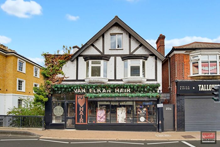 2 Bedroom Maisonette For Sale In Clarence Street, Staines-Upon-Thames, Surrey, TW18