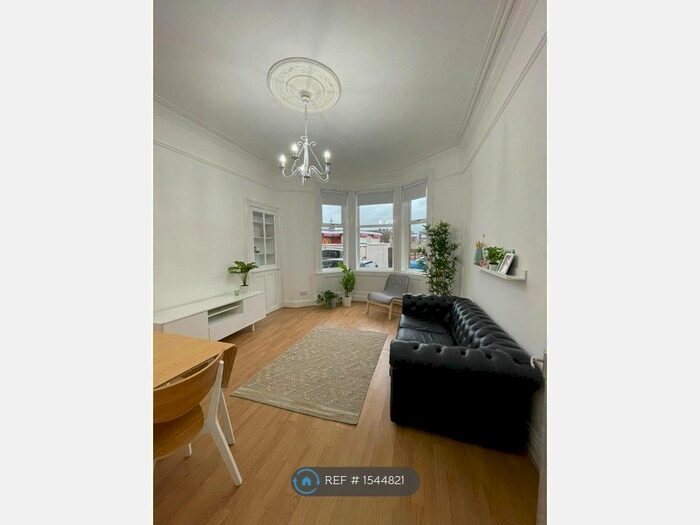 2 Bedroom Flat To Rent In Argyle Street, Paisley, PA1