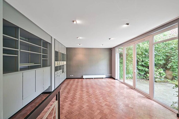5 Bedroom Detached House To Rent In Sheldon Avenue, Highgate, London, N6