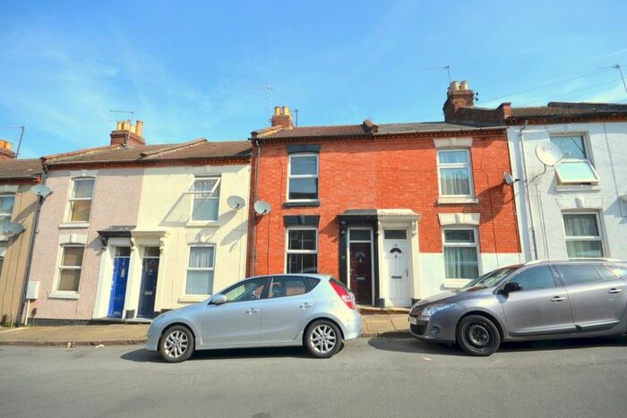 2 Bedroom Terraced House To Rent In Brook Street, Semilong, Northampton, NN1