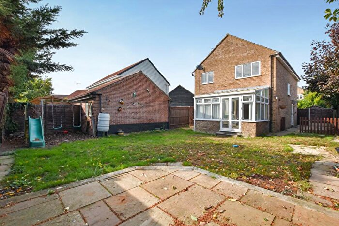 4 Bedroom Detached House For Sale In Mayland Close, Heybridge, CM9