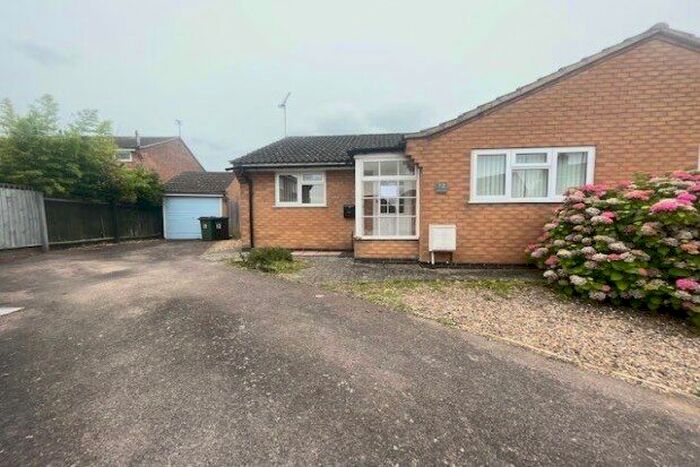 2 Bedroom Bungalow To Rent In Carbery Close, Leicester, LE2
