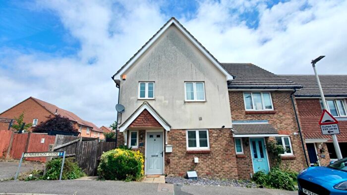 3 Bedroom End Of Terrace House To Rent In Summerson Close, Rochester, Kent, ME1