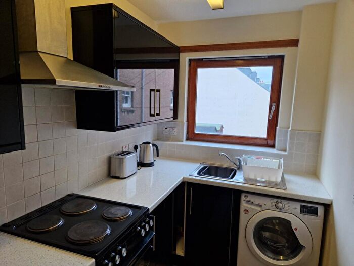 1 Bedroom Flat To Rent In Muttoes Court, Muttoes Lane, St. Andrews, KY16