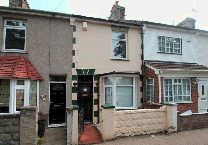 3 Bedroom Terraced House To Rent In Court Lodge Road, Gillingham, ME7