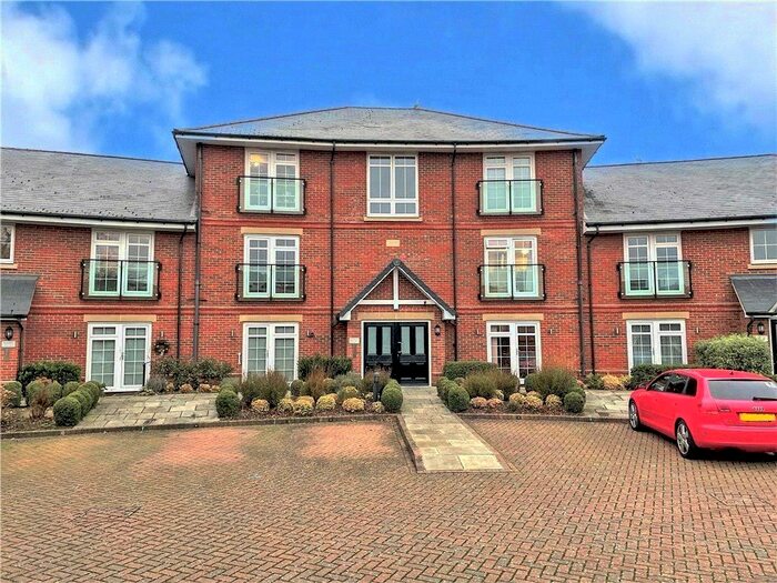 2 Bedroom Flat To Rent In Wetton Court, Egham, Surrey TW20