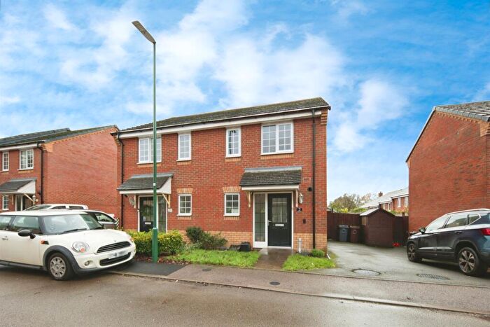 2 Bedroom Semi Detached House For Sale In St. Laurence Close, Meriden, Coventry, CV7