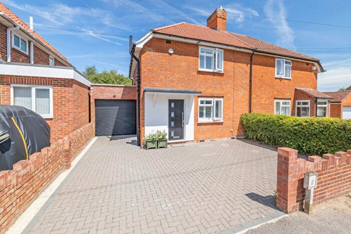 3 Bedroom Semi Detached House For Sale In Mandeville Road, Canterbury, Kent, CT2