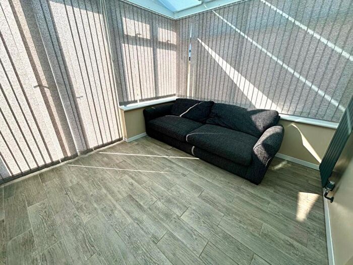 4 Bedroom Semi-Detached House To Rent In Rodney Crescent, Filton, Bristol, BS34