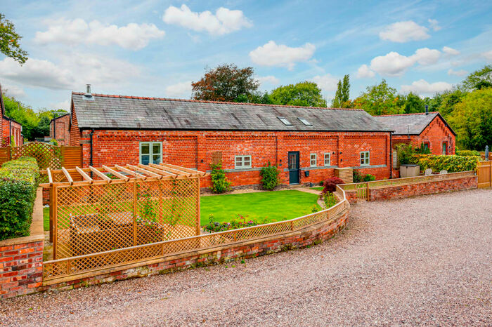 3 Bedroom Character Property For Sale In Waste Lane, Tarporley, CW6