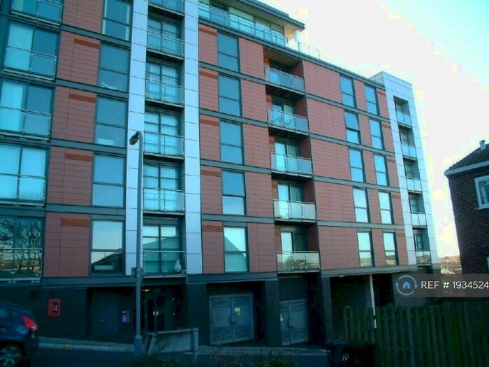 1 Bedroom Flat To Rent In Gateway Plaza, Barnsley, S70