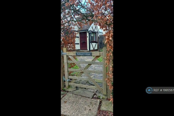 4 Bedroom Bungalow To Rent In Hayes Lane, Slinfold, RH13