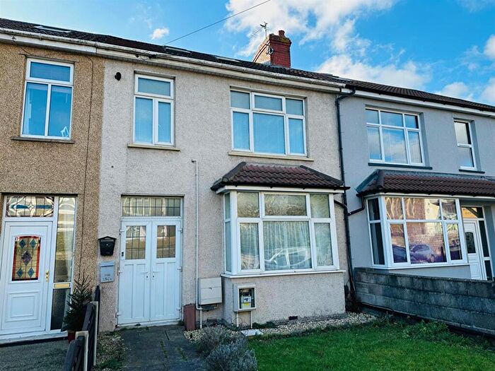 2 Bedroom Terraced House To Rent In High Street, Bristol, BS15