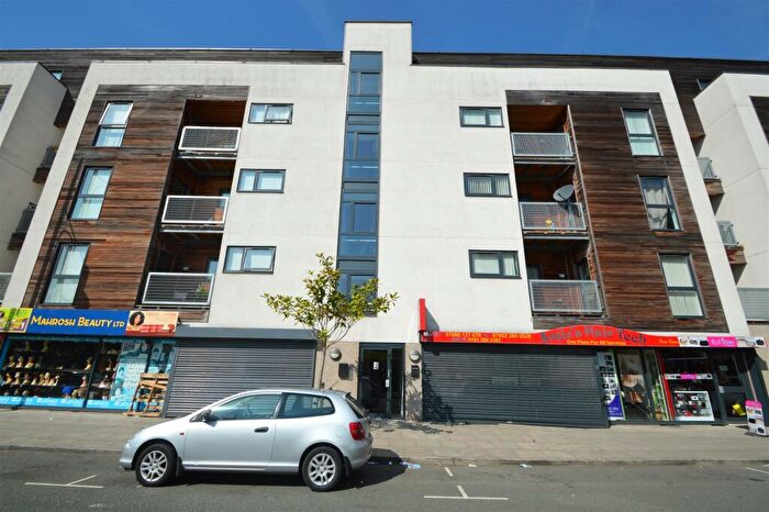 2 Bedroom Flat To Rent In Life Building, Hulme High Street, Hulme, Manchester, M15