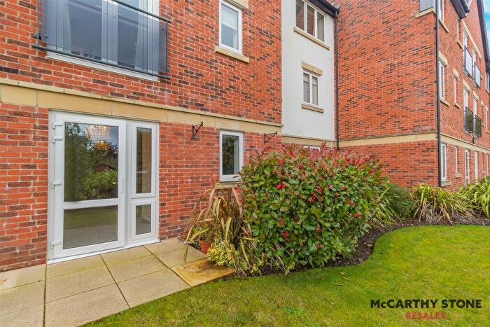 2 Bedroom Apartment For Sale In Valley Court, Longsight Road, Ramsbottom, Bury, BL0