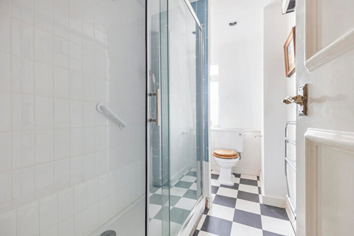 2 Bedroom Flat For Sale In Clifford's Inn, Fetter Lane, EC4A