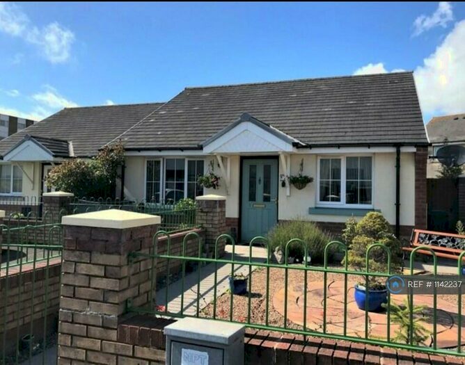 2 Bedroom Bungalow To Rent In Golwg Y Mor, Port Talbot, SA12