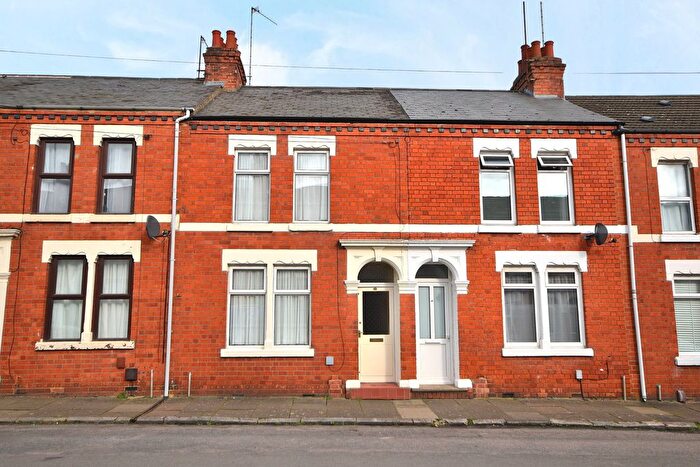 3 Bedroom Terraced House For Sale In Newcombe Road, Northampton, NN5