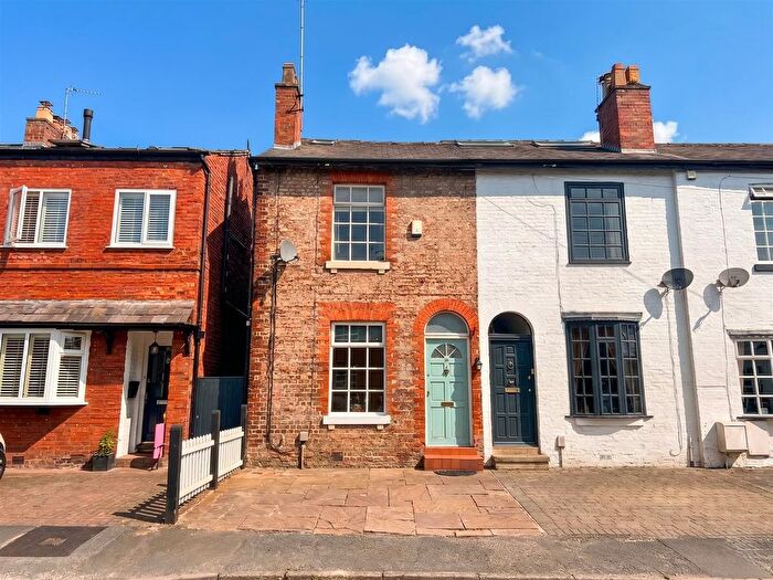 3 Bedroom End Terrace House For Sale In Priory Street, Bowdon, Altrincham, WA14