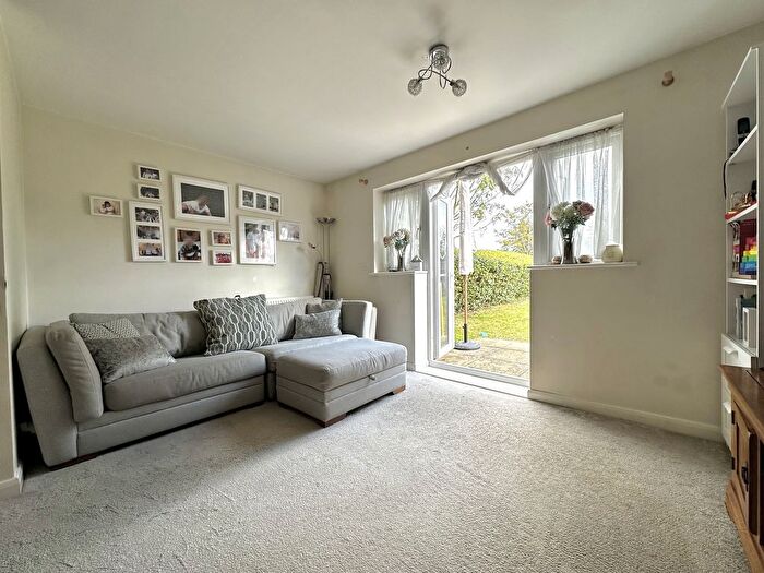 2 Bedroom Flat For Sale In Devon Road, Watford, WD24