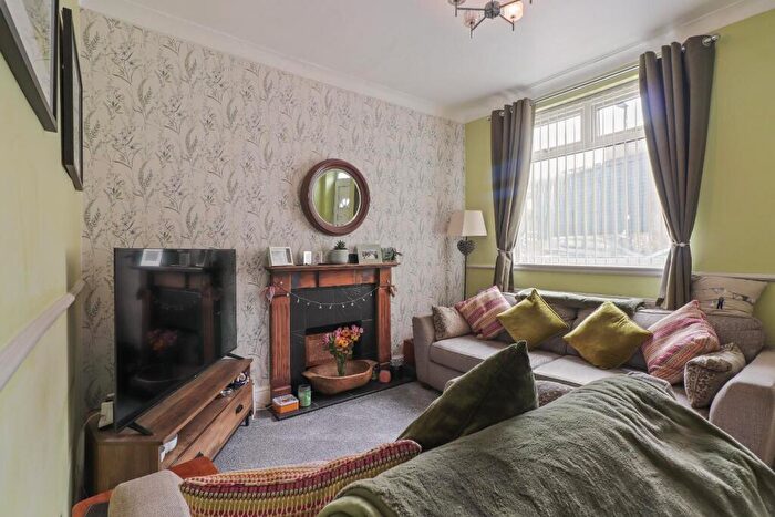 3 Bedroom End Of Terrace House For Sale In Nettleham Road, Woodseats, Sheffield, S8