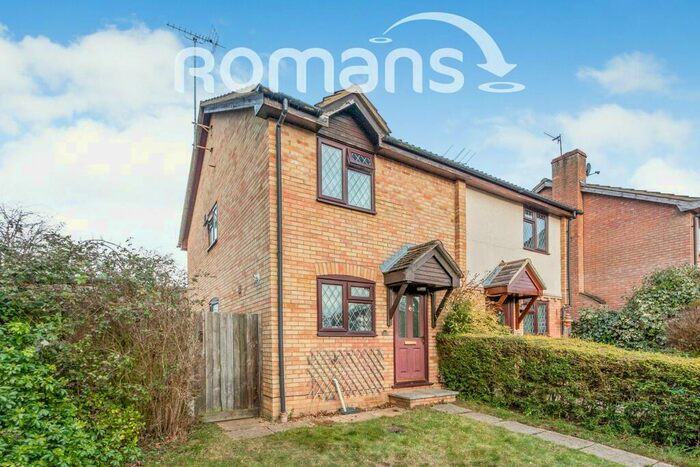 2 Bedroom Semi-Detached House To Rent In Chineham, Basingstoke, RG24