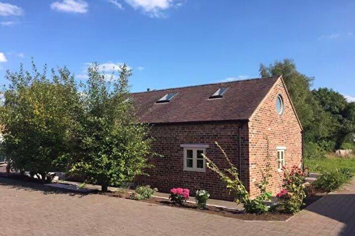 3 Bedroom Barn Conversion To Rent In London Road, Stafford, ST18
