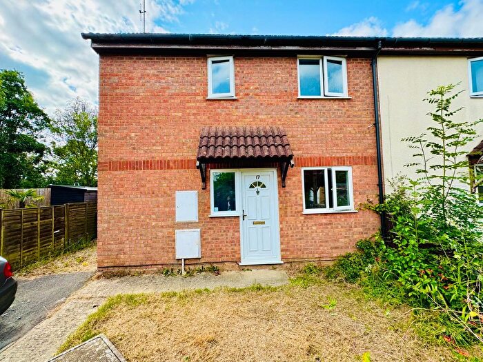 2 Bedroom Semi-Detached House To Rent In Camden Close, Swindon, SN5