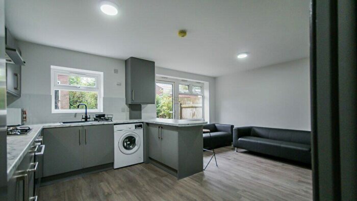 3 Bedroom Terraced House To Rent In Bloomsbury Walk, Birmingham, B7